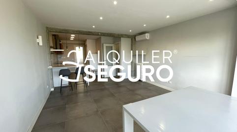 Foto 2 de Pis de lloguer a Del General Ricardos , Vista Alegre, Madrid