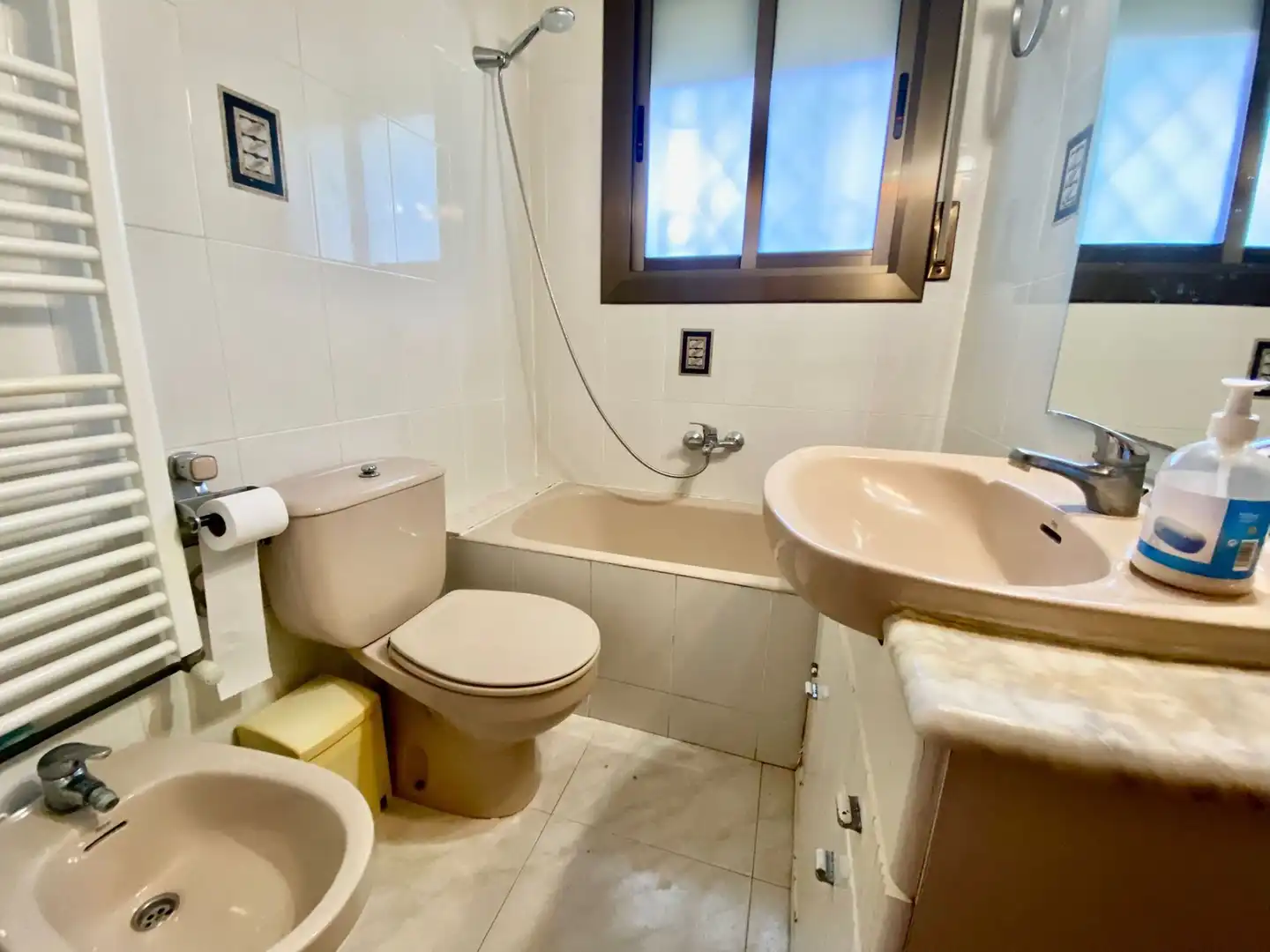 Baño de Casa o chalet en venta en Torredembarra con Aire acondicionado, Calefacción y Jardín privado