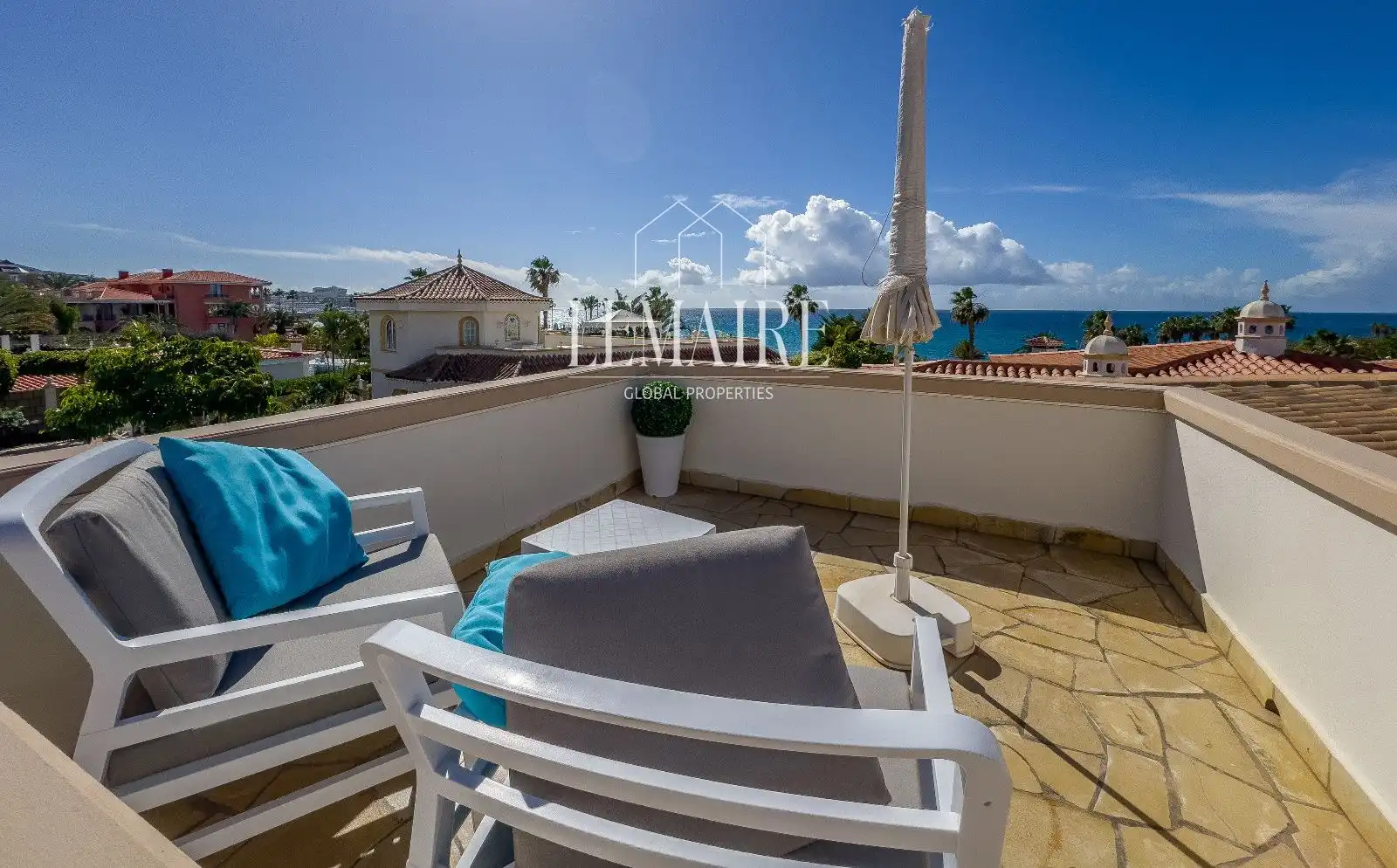 Villa con piscina in vendita a CALLE UNTERHACING S/N, imagen 4