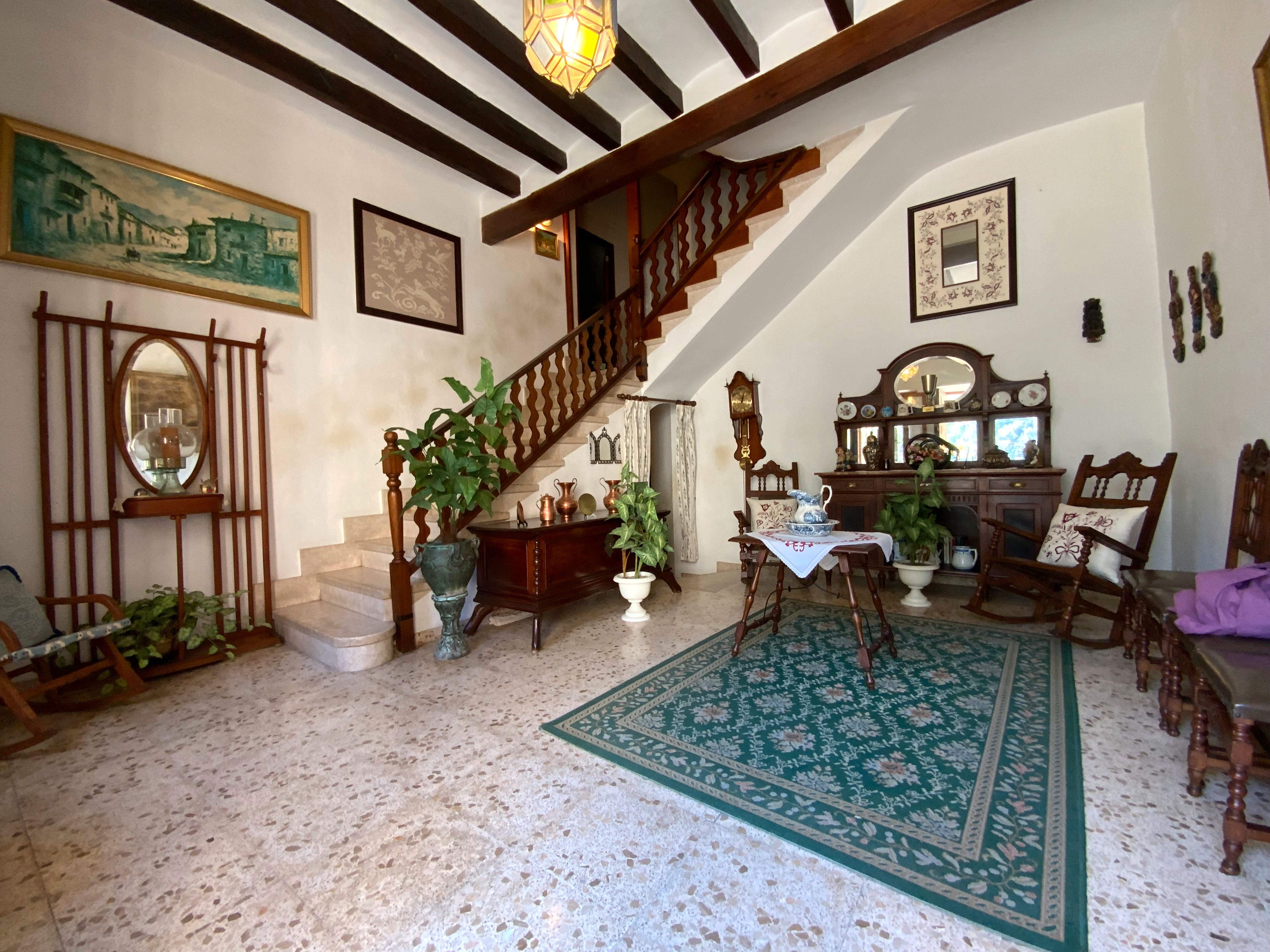 Einfamilien-Reihenhaus zum Verkauf in Fornalutx