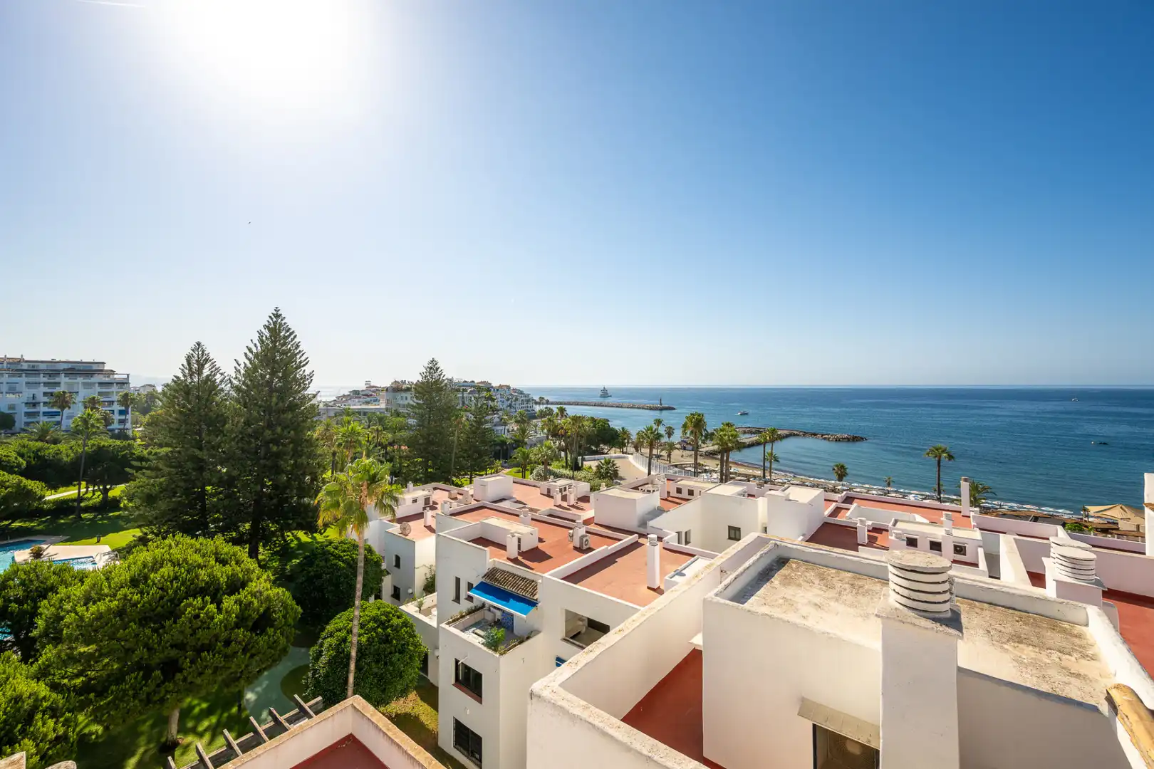 Apartament amb piscina en venda a Nueva Andalucía, imagen 46