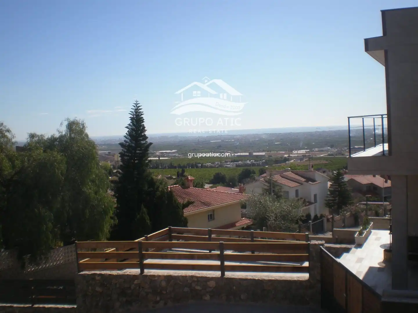 Vista exterior de Casa o chalet en venta en Castellón de la Plana / Castelló de la Plana con Jardín privado y Terraza