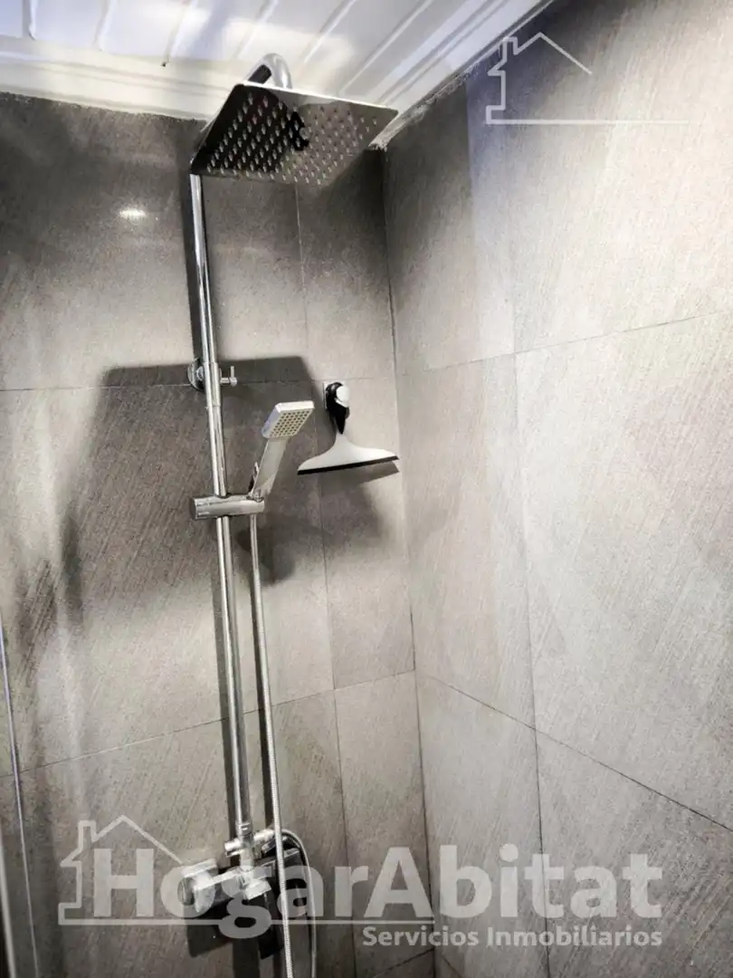 Bathroom of Flat for sale in Cullera  with Air Conditioner, Heating and Furnished