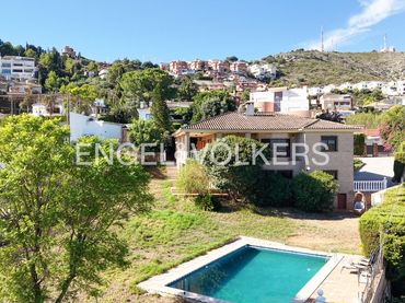 House with pool for sale in Sierra Perenchiza - Cumbres de Calicanto - Sto Domingo