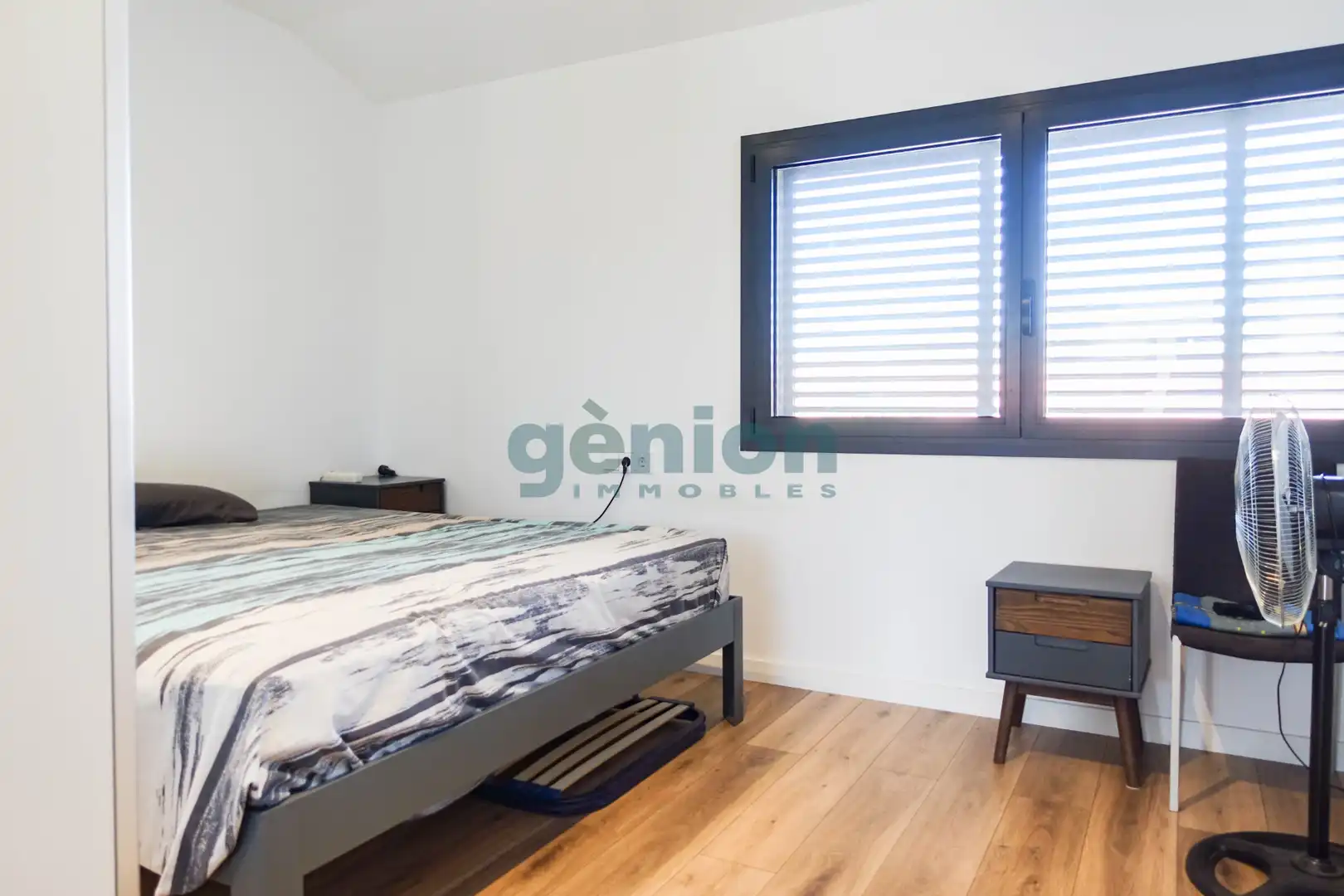 Dormitori de Casa o xalet en venda en Vilablareix amb Calefacció, Jardí privat i Parquet