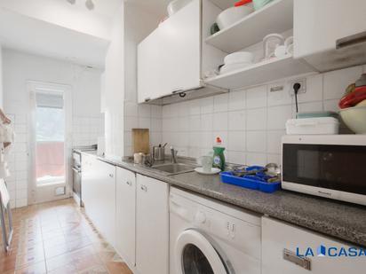 Kitchen of Flat for sale in  Madrid Capital  with Heating and Terrace