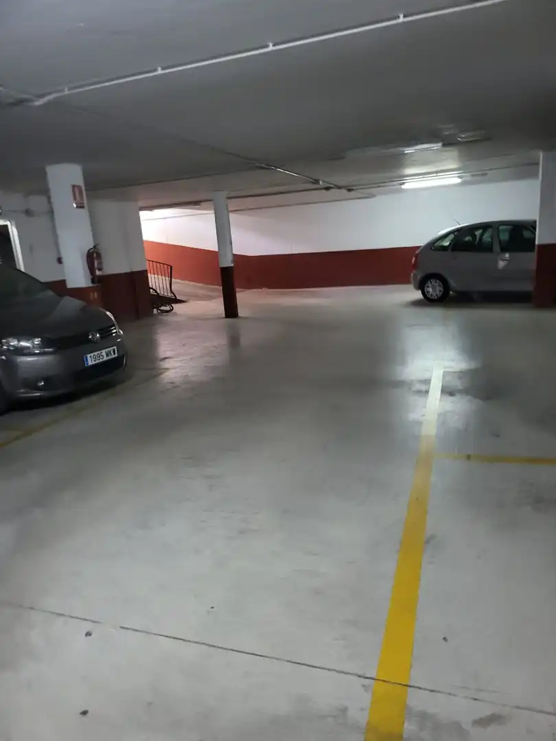 Aparcament de Apartament en venda en Fortuna amb Terrassa i Traster