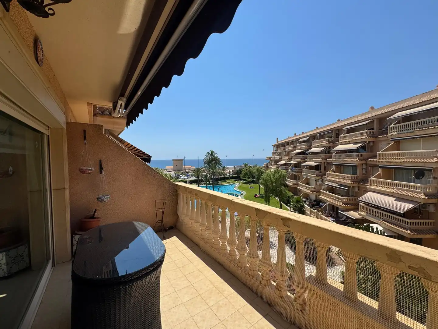 Apartament amb terrassa de lloguer a Carrer Sant Bartomeu 151
