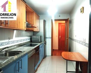Kitchen of Flat for sale in Torrejón de Ardoz  with Air Conditioner, Heating and Storage room