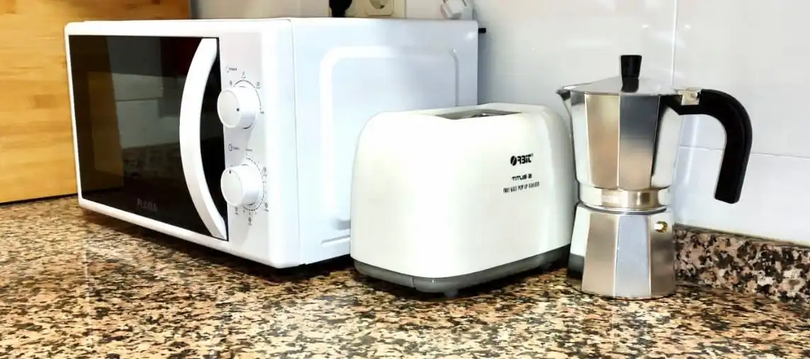 Wohnung zur untervermieten in Valencia mit Klimaanlage, Heizung und Möbliert