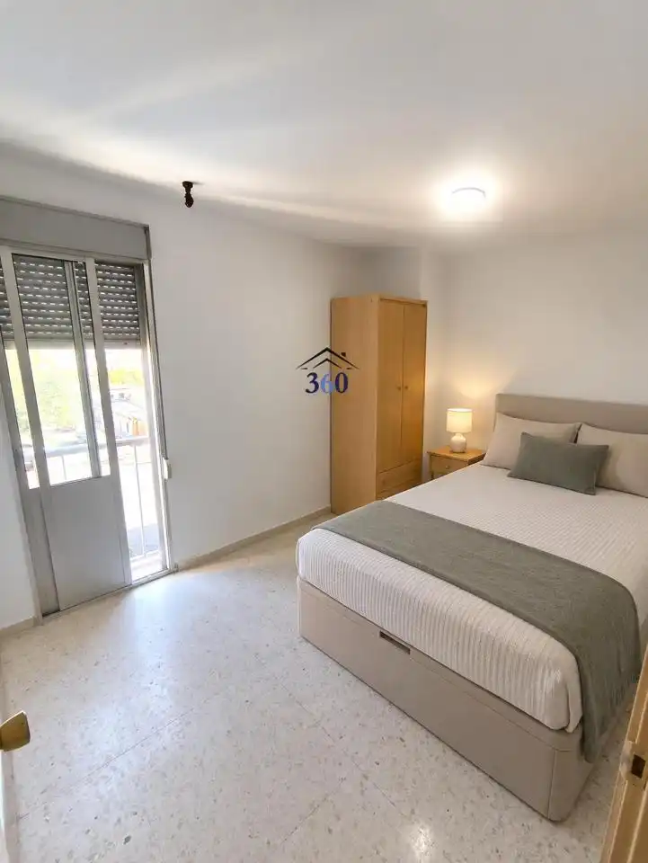 Bedroom of Flat for rent in Cáceres  with Terrace and Furnished