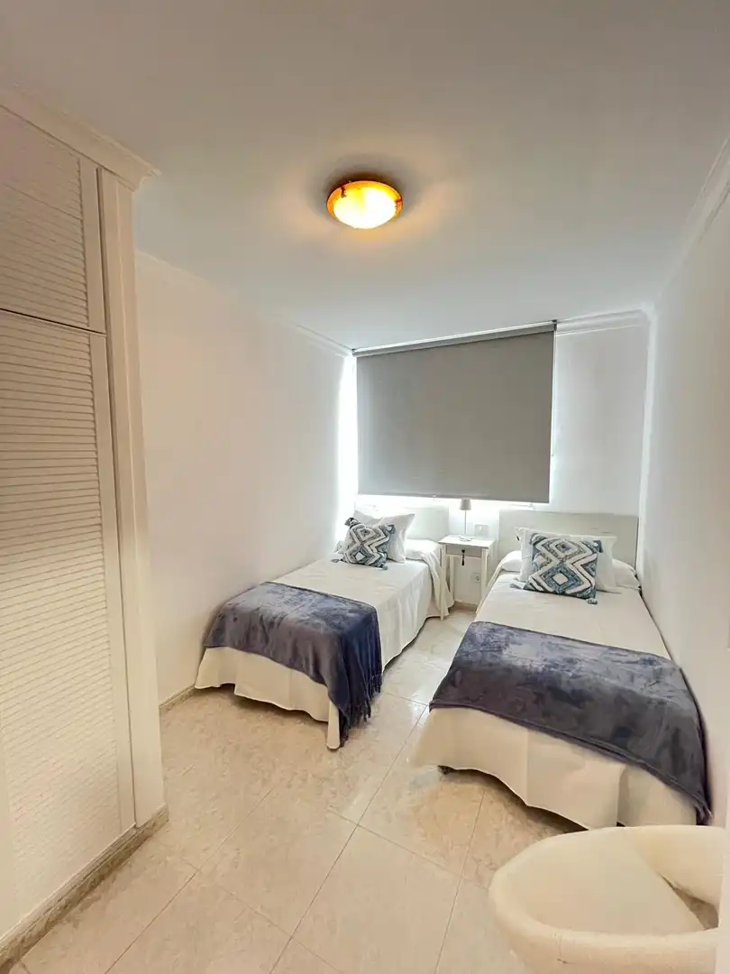 Habitación de Piso de alquiler en Las Palmas de Gran Canaria con Terraza y Amueblado