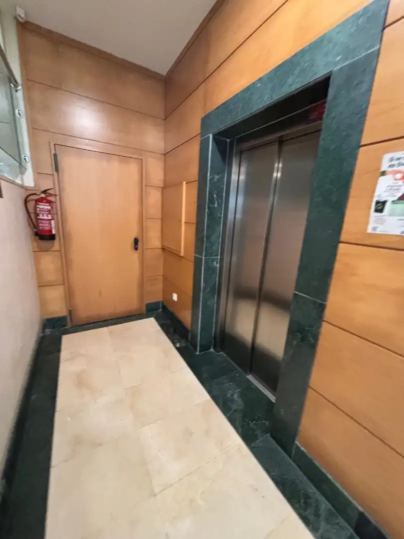 Flat for rent in Oviedo   with Air Conditioner, Heating and Parquet flooring