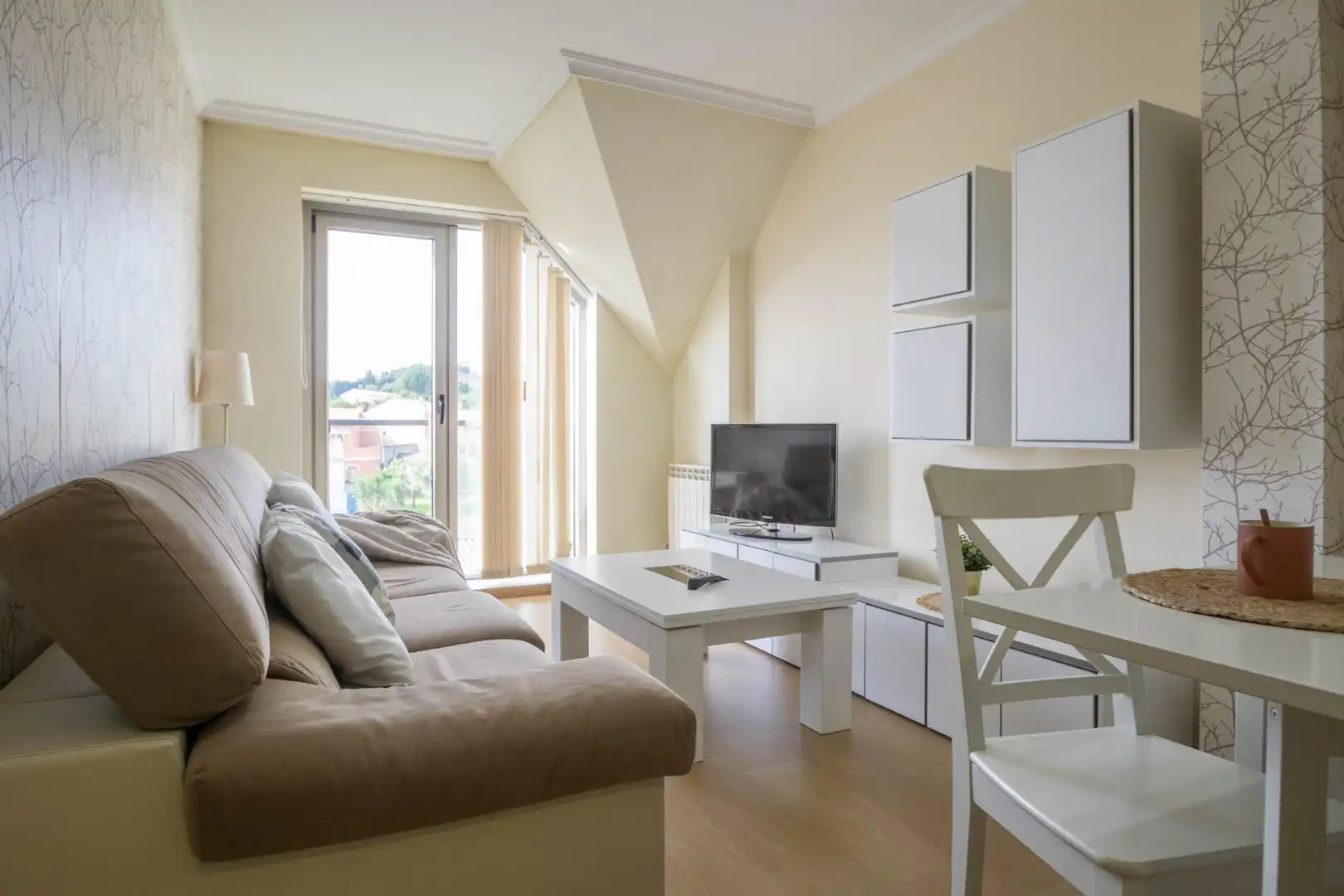 Sala de estar de Piso en venta en Cambre  con Calefacción y Trastero