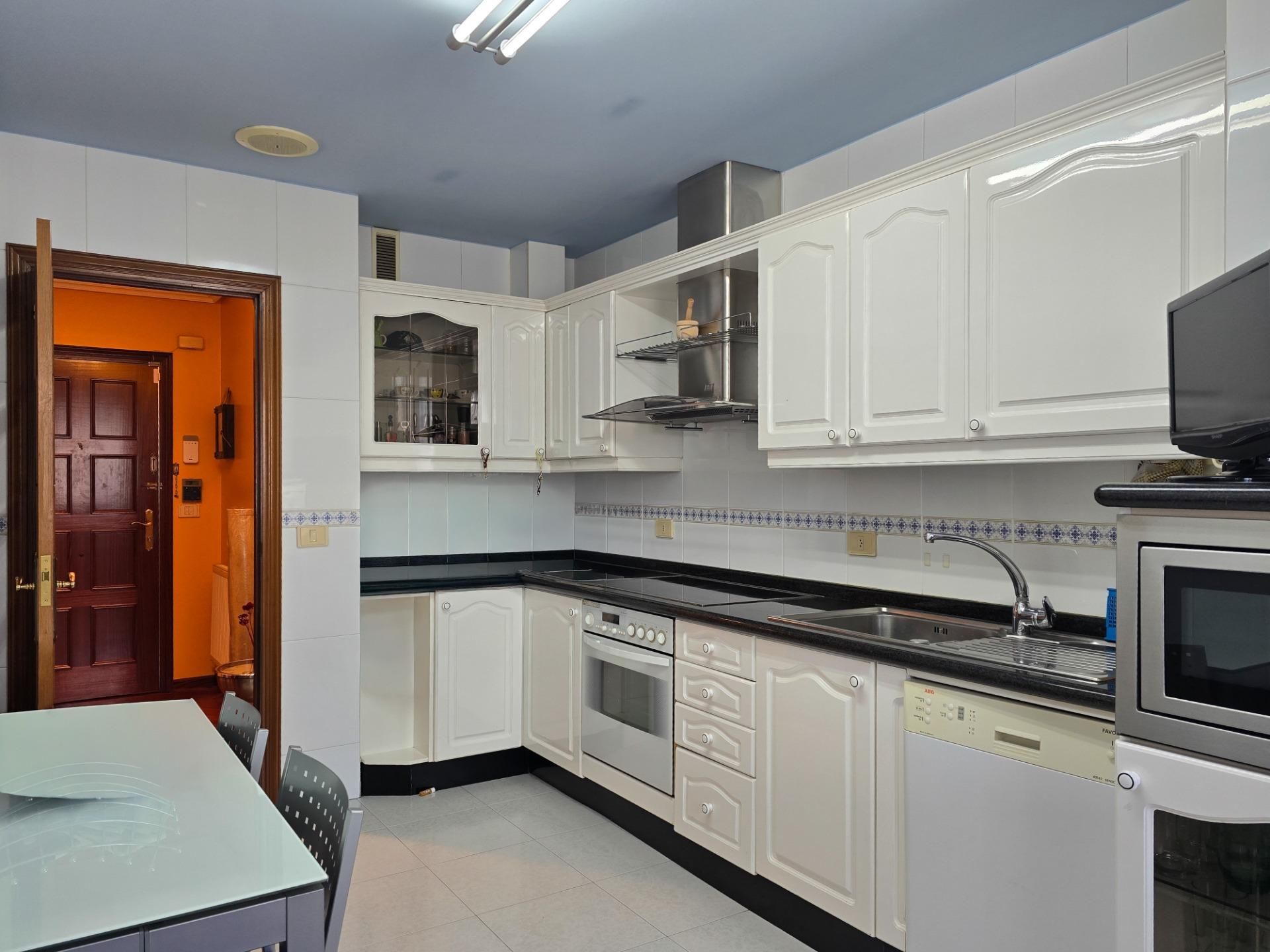 Kitchen of Flat for sale in A Coruña Capital   with Heating, Parquet flooring and Terrace
