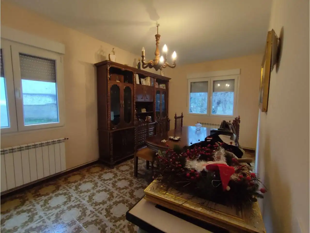 Comedor de Casa o chalet en venta en Santiago de Compostela  con Calefacción, Jardín privado y Amueblado