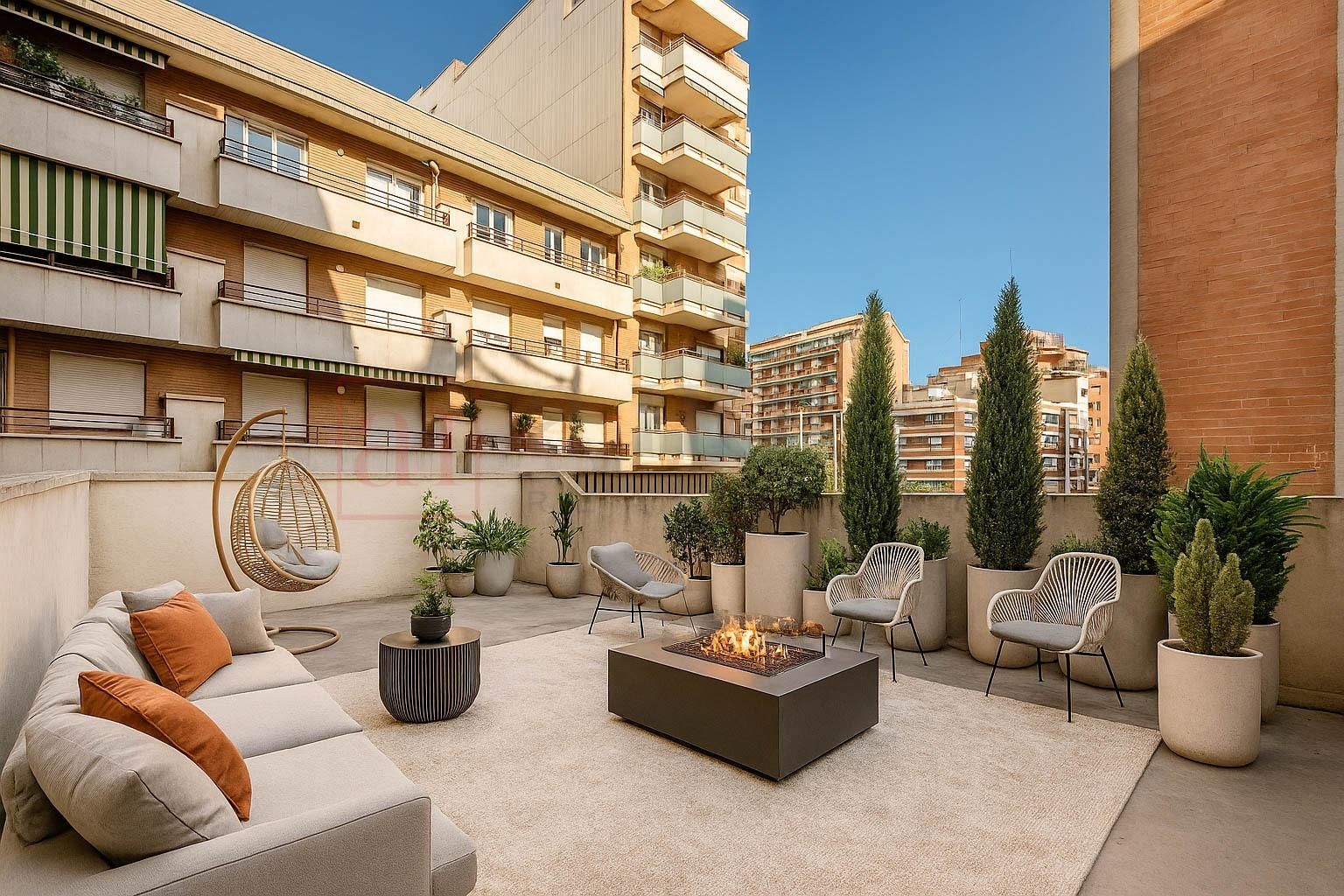 Terrassa de Casa o xalet en venda en  Barcelona Capital amb Terrassa i Balcó