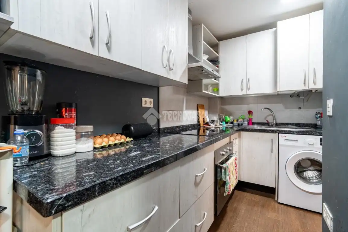 Cocina de Piso en venta en Granada