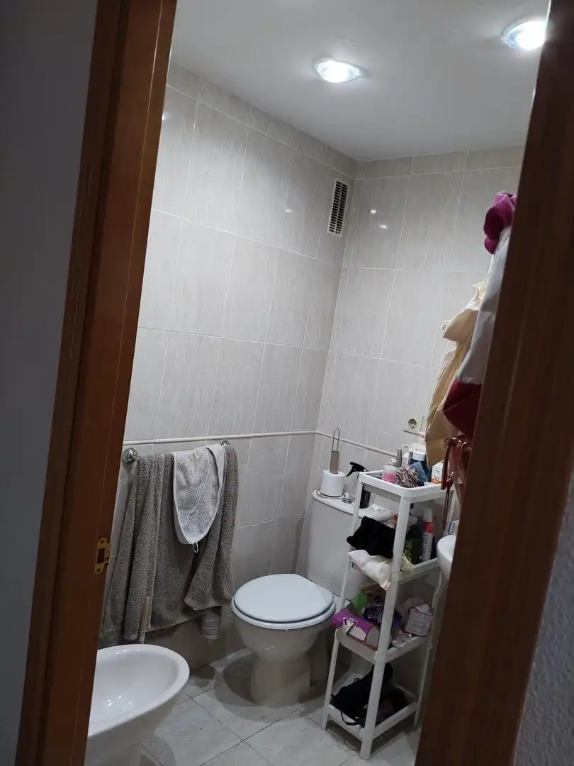 Badezimmer von Wohnung zur Miete in Alfara del Patriarca