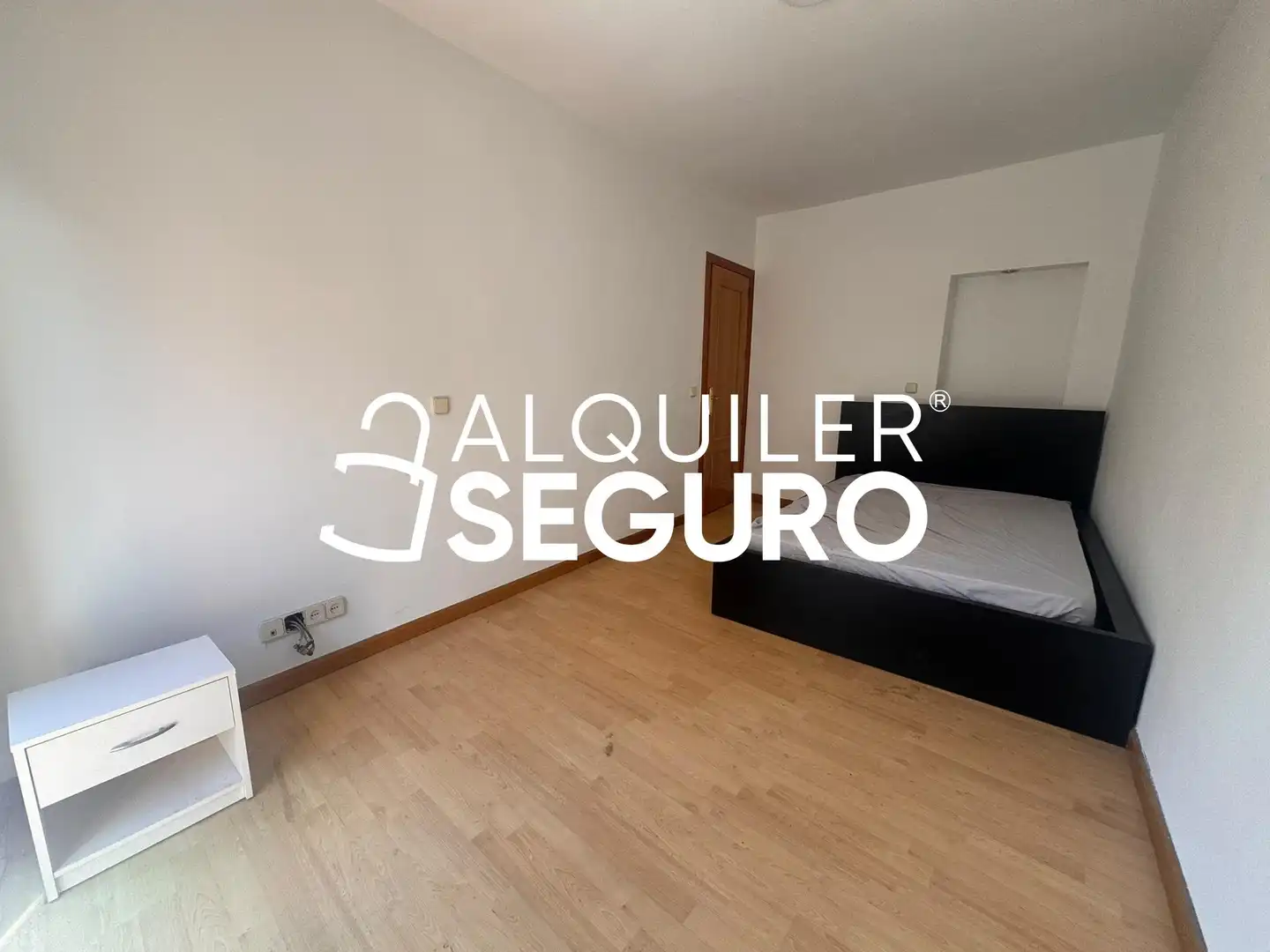Bedroom of Flat for rent in Madrid  with Heating and Terrace