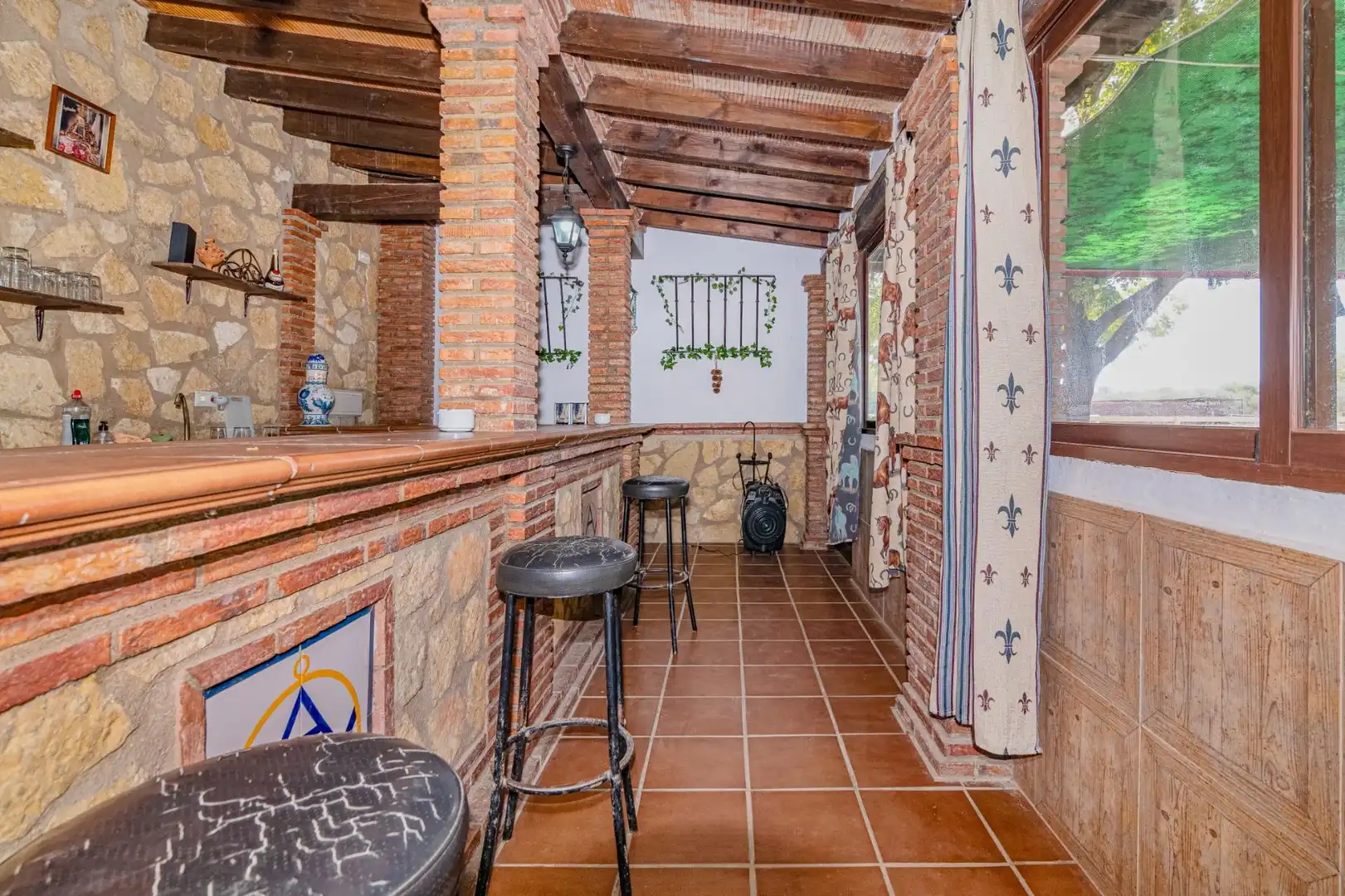 Finca rústica en venta en La Zubia