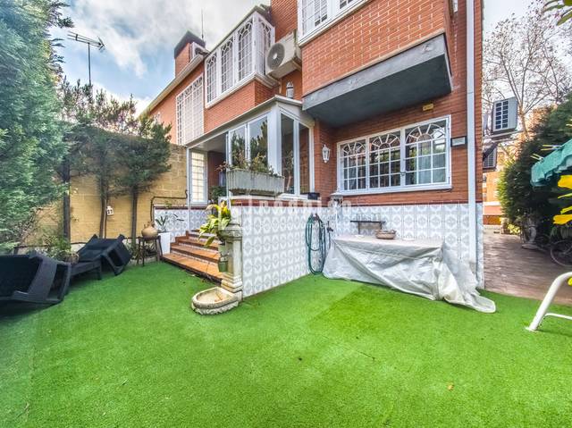 Casa-chalet en Venta en Valderas - Los Castillos