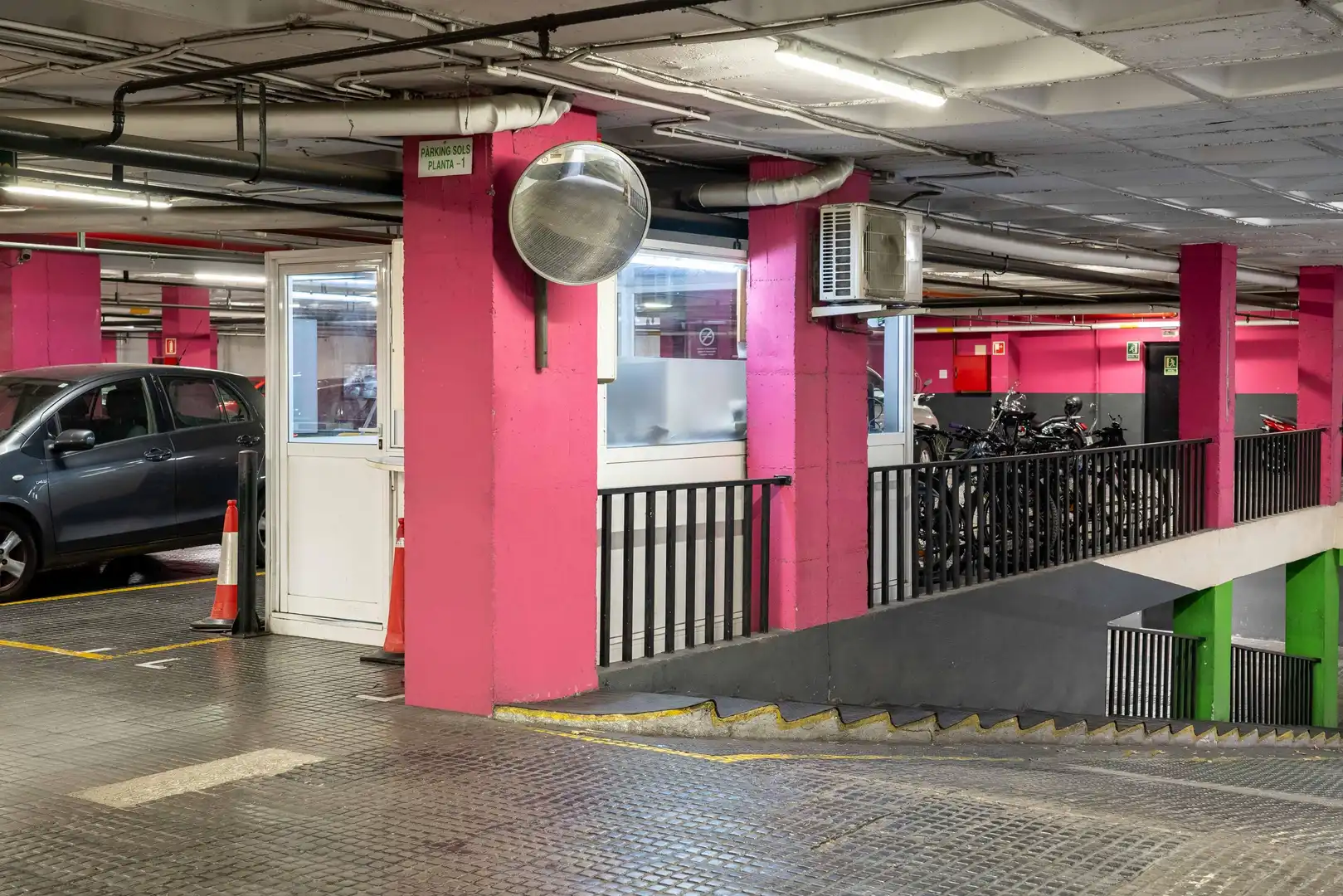 Einzelparkplatz zur Miete in CALLE COMTE URGELL 154, imagen 8