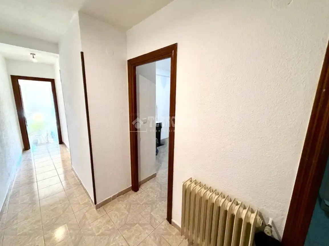 Piso en venta en Fuenlabrada con Terraza y Internet