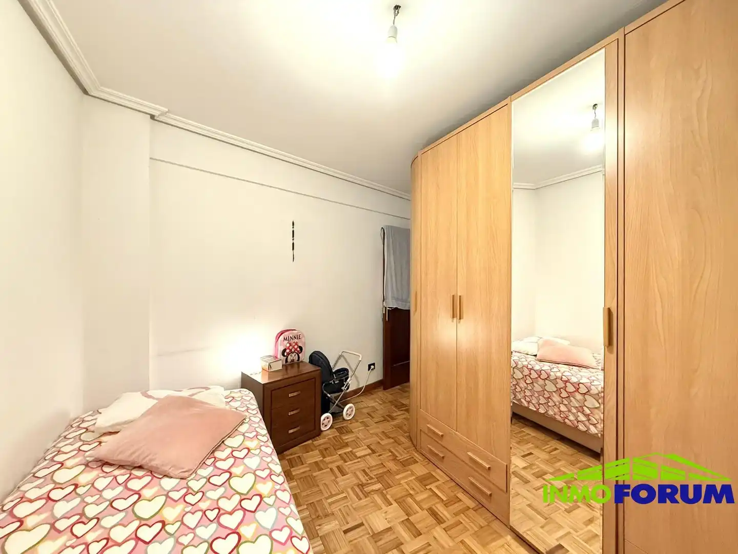 Dormitori de Pis en venda en A Coruña Capital  amb Parquet