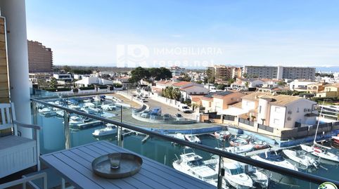 Foto 4 de Piso en venta en Del Cap de la Gola, Santa Margarita, Roses