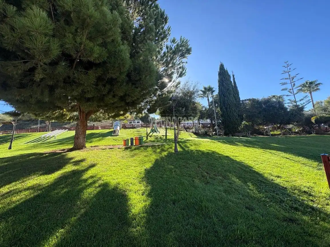 Residential zum Verkauf in Casares