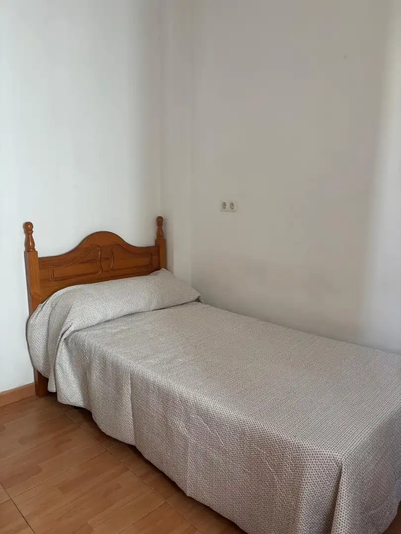 Bedroom of Flat for rent in Granada  with Furnished
