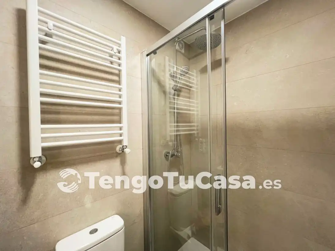 Baño de Piso en venta en Madrid con Aire acondicionado, Calefacción y Parquet