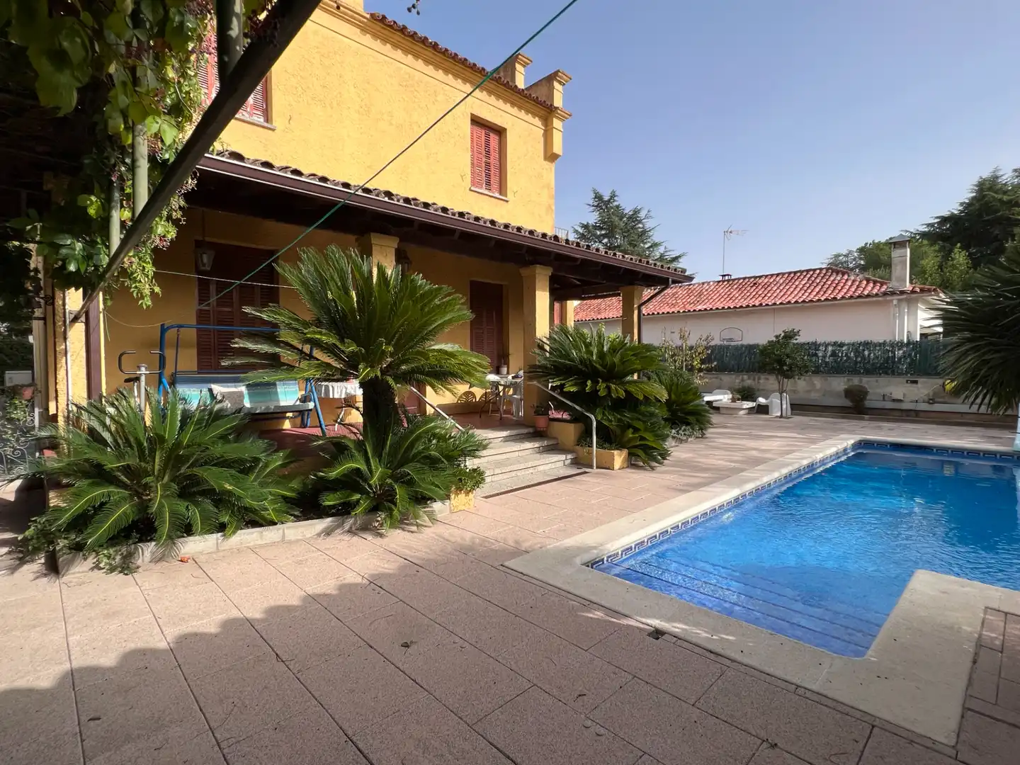 Swimming pool of Houses for sale in Cardedeu  with Air Conditioner, Heating and Private garden