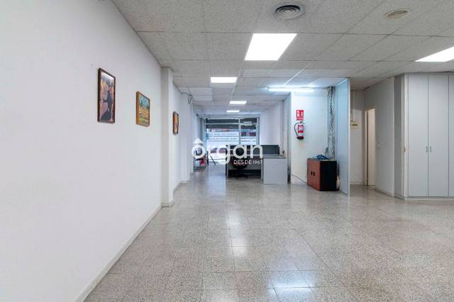 Local comercial en Venta en Colomer en Centre - Estació