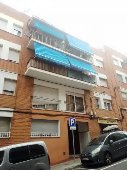 Vista exterior de Apartament en venda en Esparreguera
