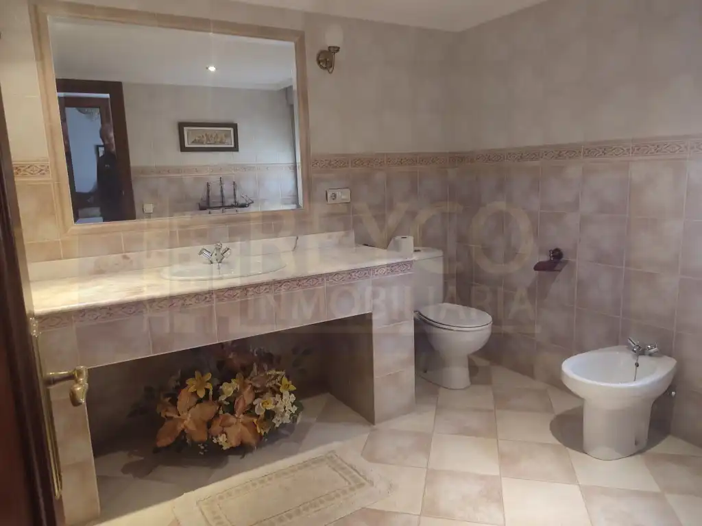 Baño de Casa o chalet en venta en Hormilla con Terraza