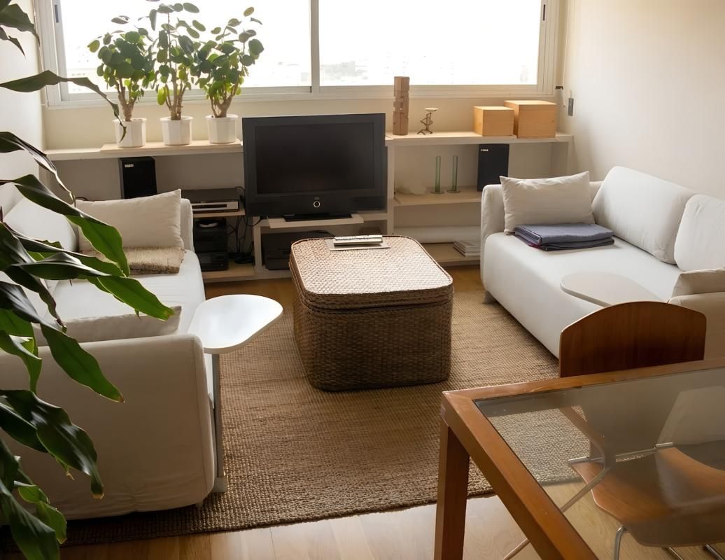 Sala de estar de Piso en venta en  Madrid Capital con Calefacción, Jardín privado y Piscina