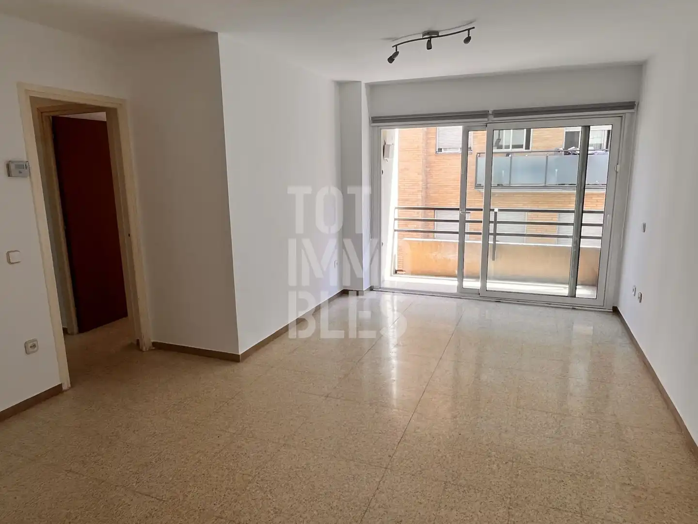 Flat with terrace for sale in Santa Eugènia