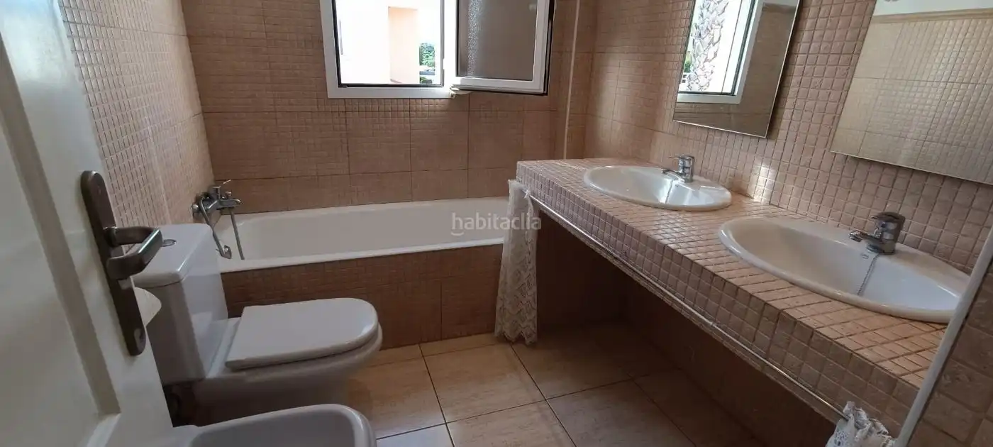 Doppelhaushälfte mit Garten zur Miete in Carrer de la Gralla 31, imagen 27
