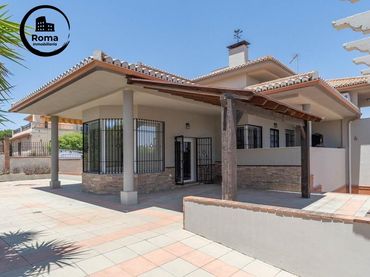 Villa mit Balkon zum Verkauf in Villa de Otura