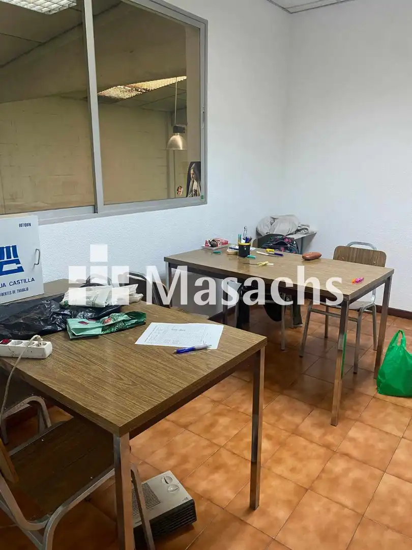 Industrial building for sale in San Blas, imagen 3