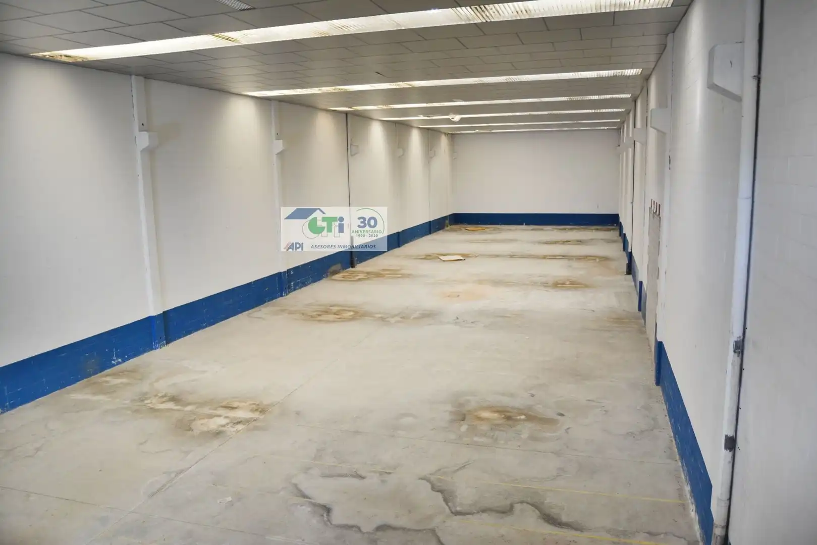 Industrial buildings for rent in La Puebla de Alfindén
