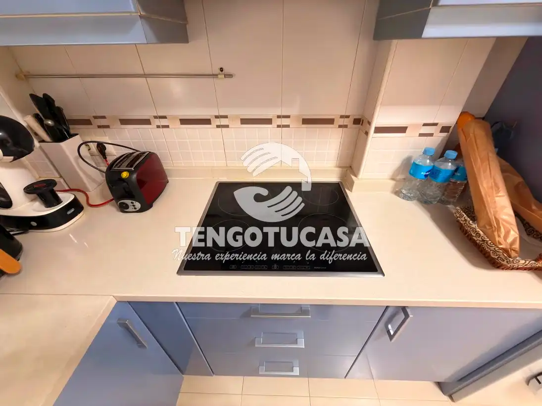 Cocina de Casa o chalet en venta en Bargas con Aire acondicionado, Calefacción y Jardín privado