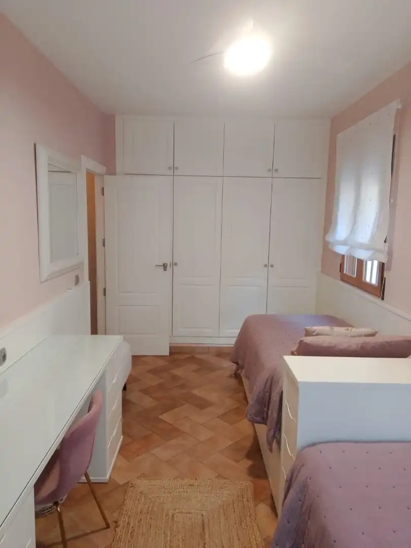 Dormitori de Casa o xalet en venda en Tibi amb Aire condicionat, Jardí privat i Parquet