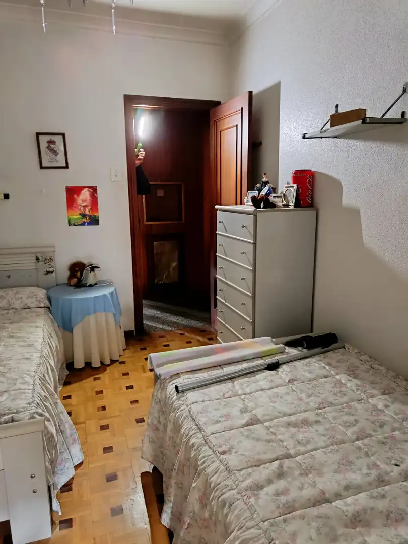 Bedroom of Flat for sale in Barruelo de Santullán  with Parquet flooring, Terrace and Furnished