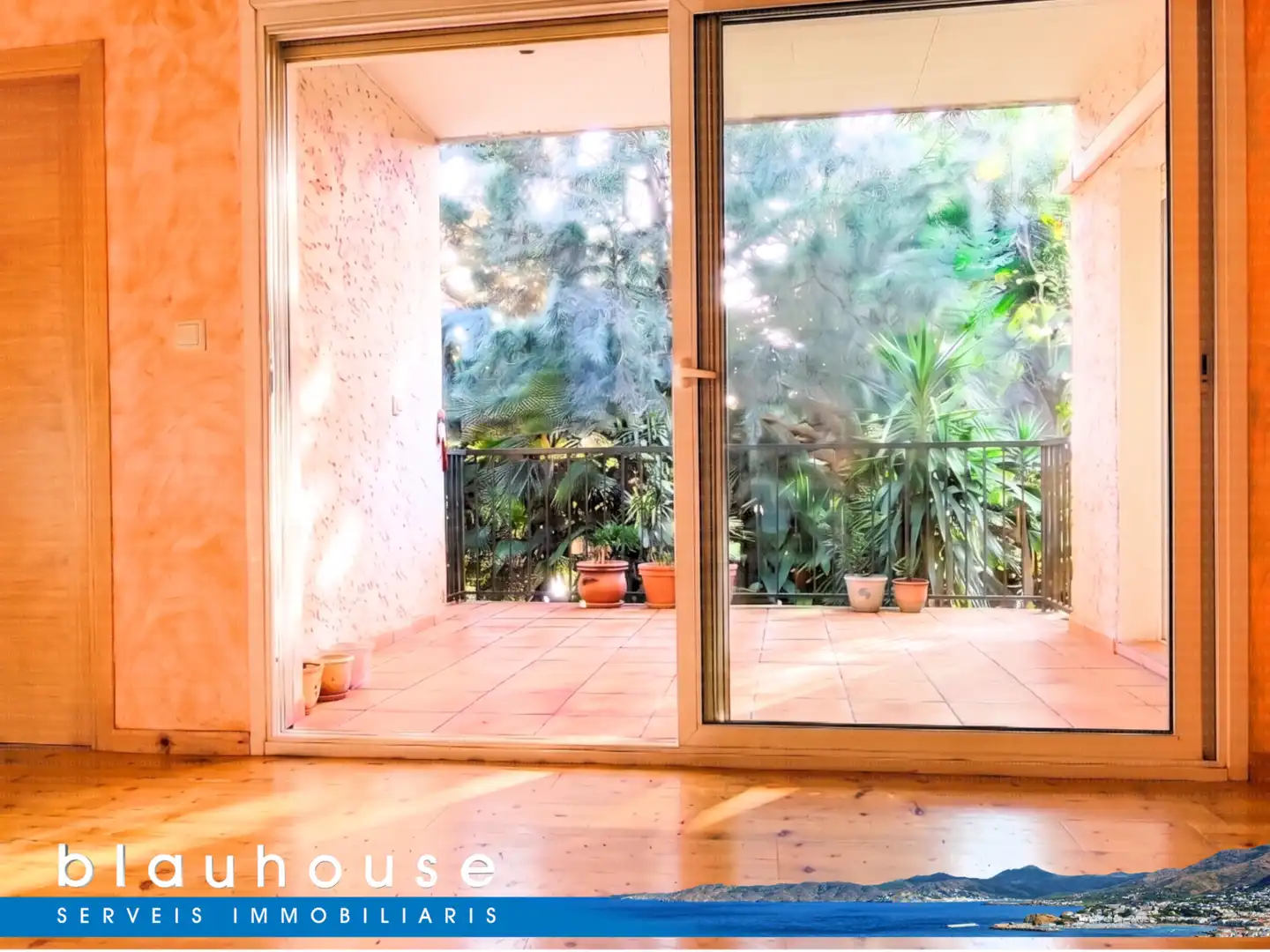 Balcony of Flat for sale in Llançà  with Air Conditioner and Terrace