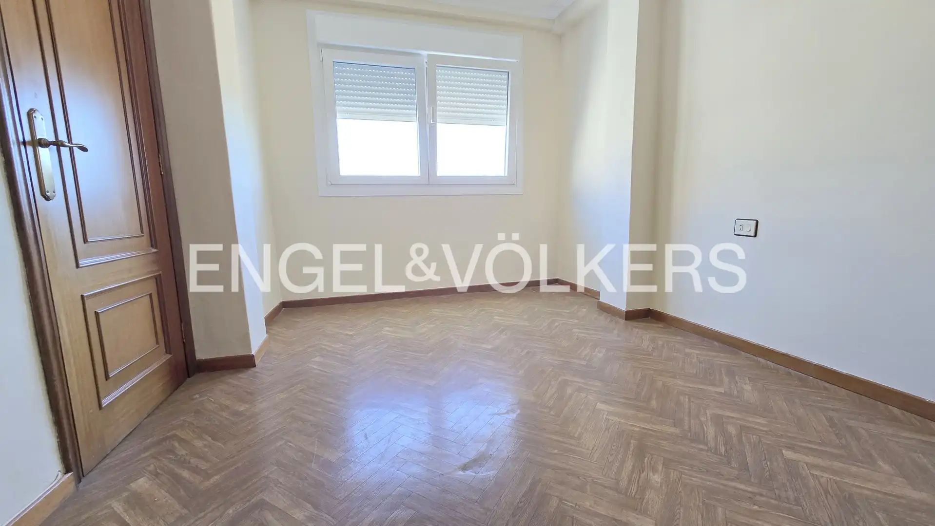 Piso en venta en Vigo  con Calefacción y Balcón