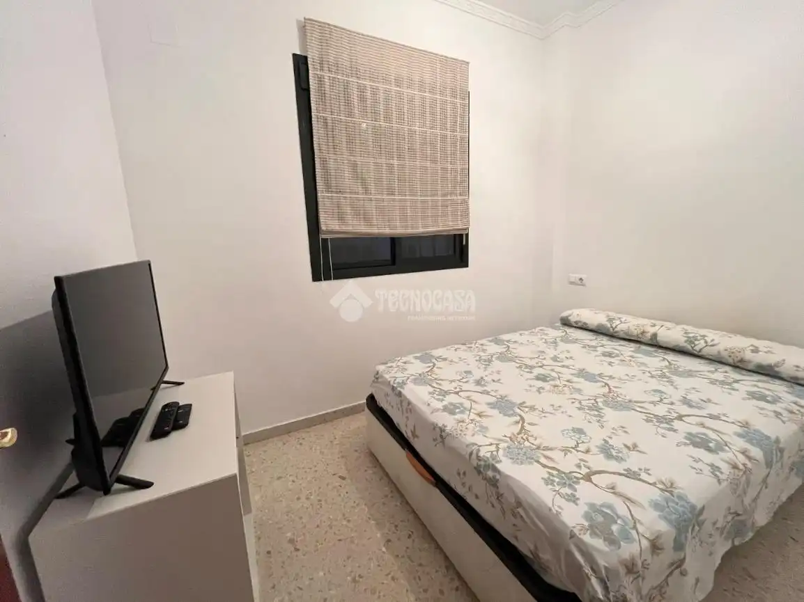 Habitación de Piso en venta en Dos Hermanas con Trastero