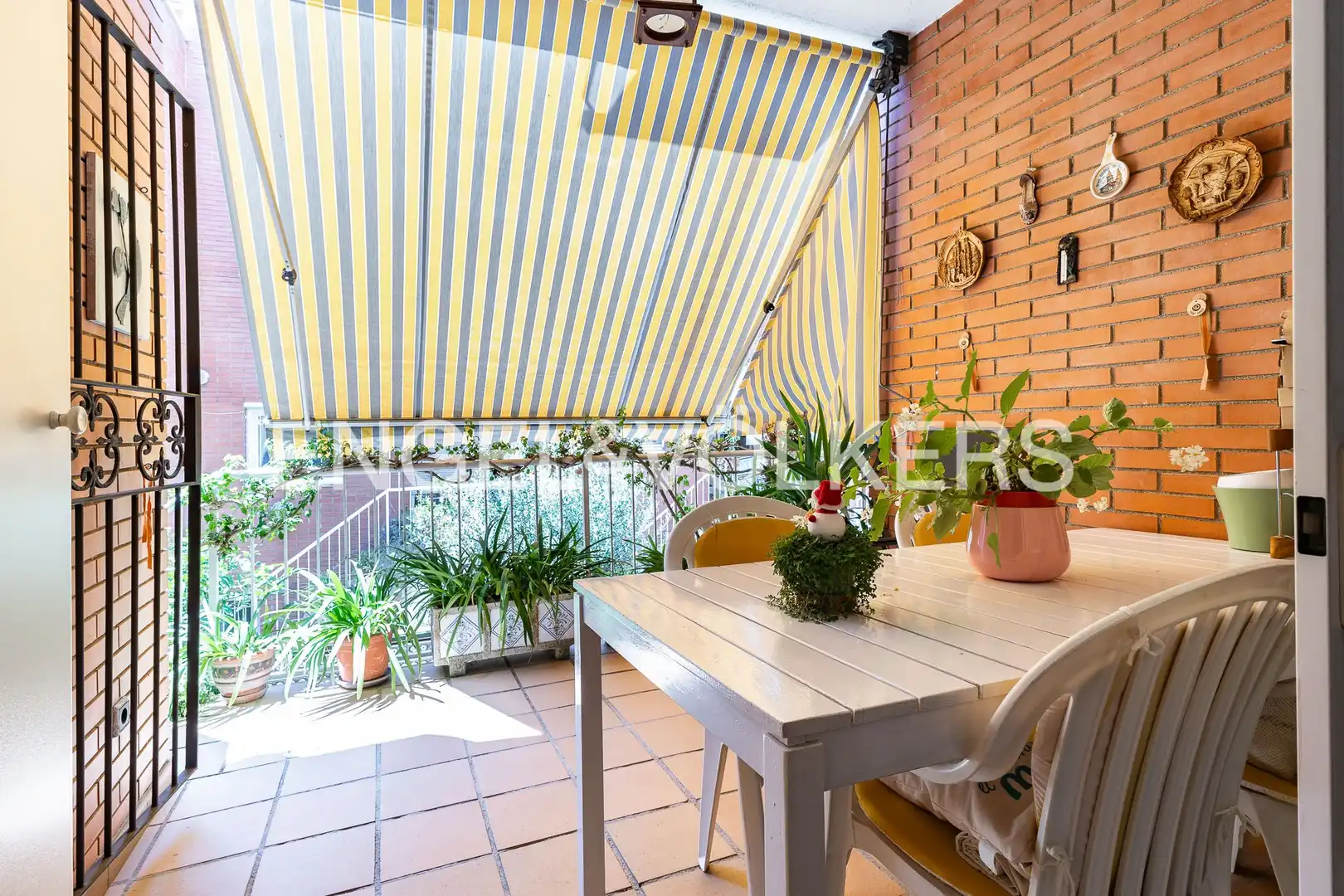 Terrassa de Casa adosada en venda en Arenys de Mar amb Calefacció, Jardí privat i Parquet
